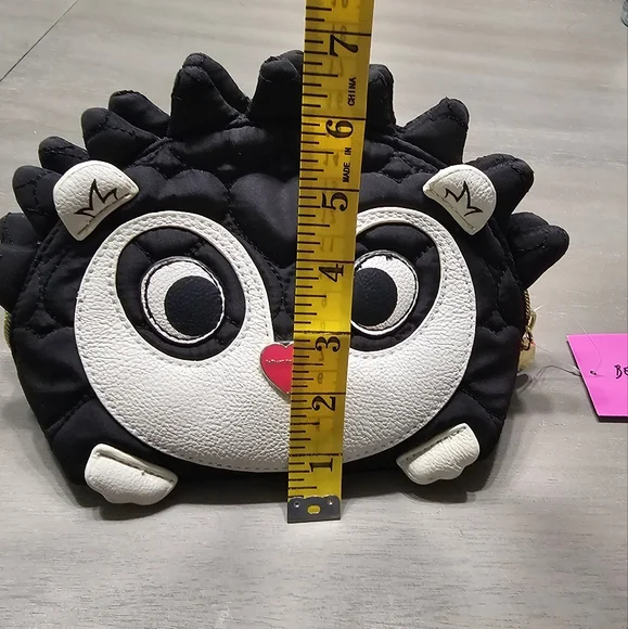 NWT Betsey Johnson Porcupine Cosmetics Bag - Picture 6 of 6